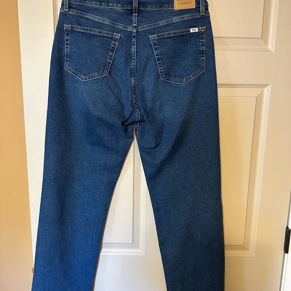 Levi’s jean - Picture 3 of 3